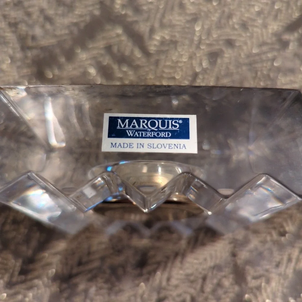 Marquis by Waterford Square‎ Crystal Desk Clock Japan Movement